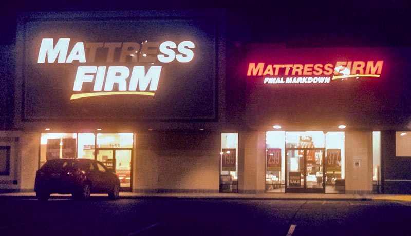 mattress firm closing more stores